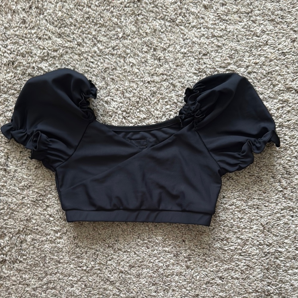 Oh La La ruffle sleeve top